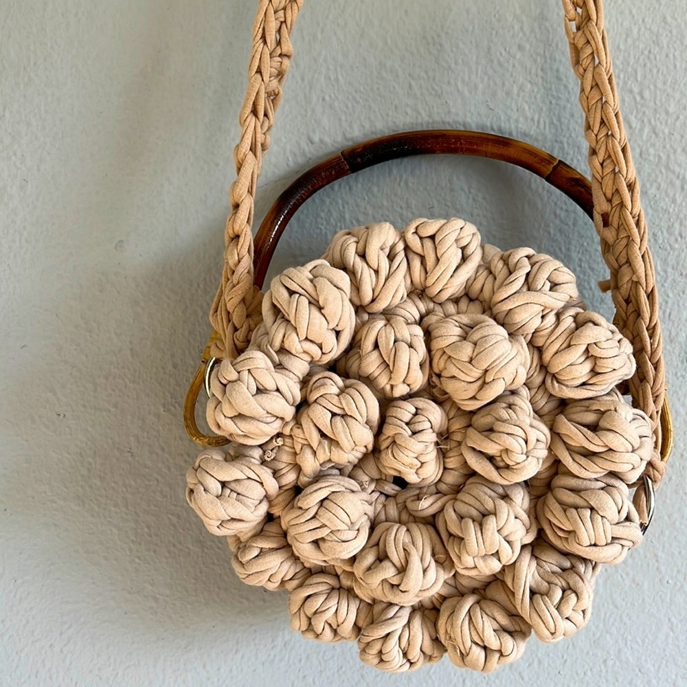 Hand-crocheted baubles Crossbody Tote with bamboo handle and crochet str…
